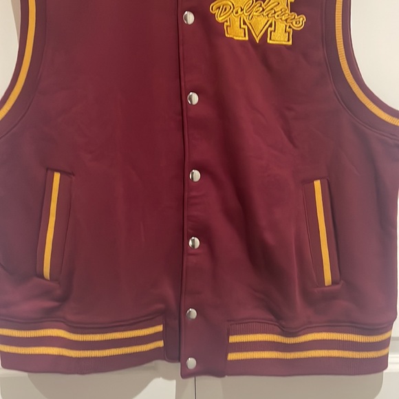 H&M Collegiate Vest - Picture 4 of 9